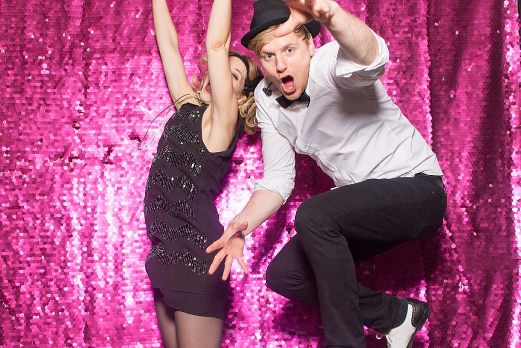 Deep Pink Hintergrund von Fotobox Fete - Thorsten Hennig Fotograf aus Paderborn